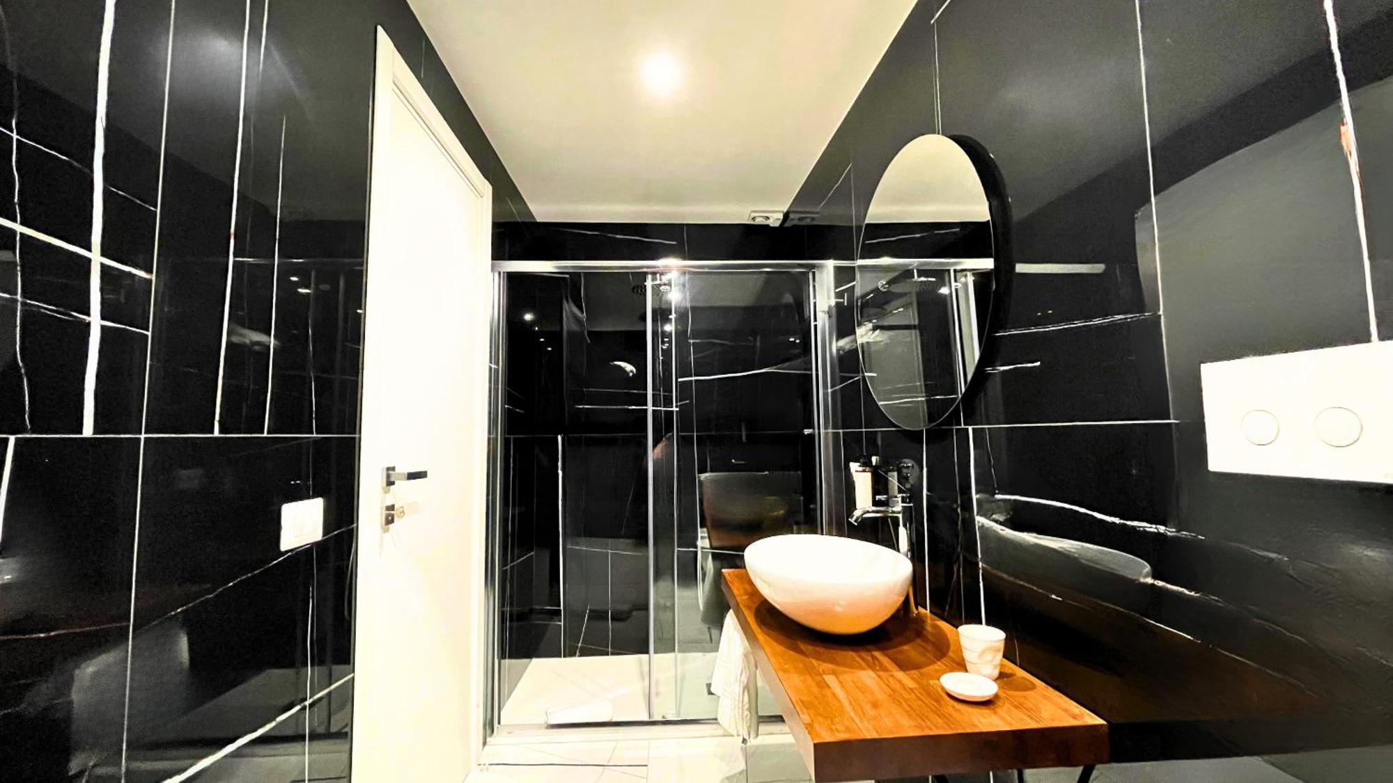 Palazzo Goyze Hotel Naples Room photo
